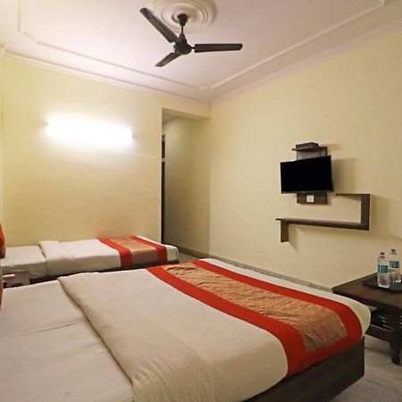 Silver Shine New Delhi - Comfort Stay Екстериор снимка