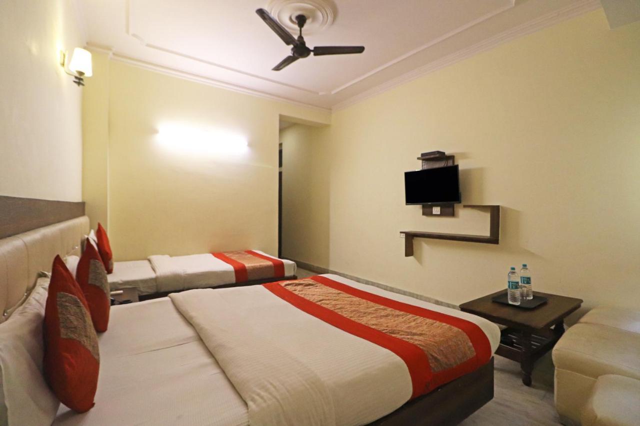 Silver Shine New Delhi - Comfort Stay Екстериор снимка