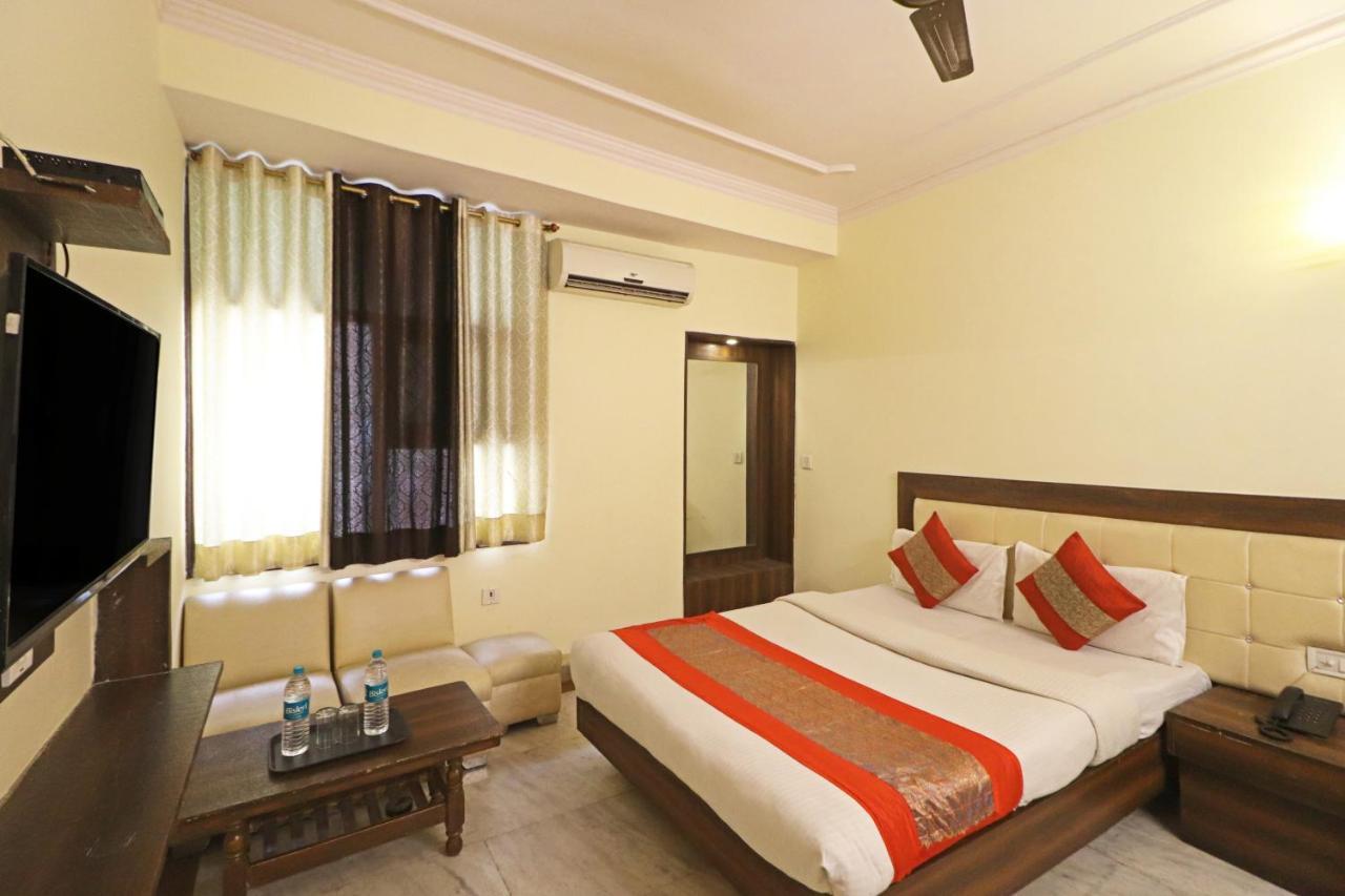 Silver Shine New Delhi - Comfort Stay Екстериор снимка