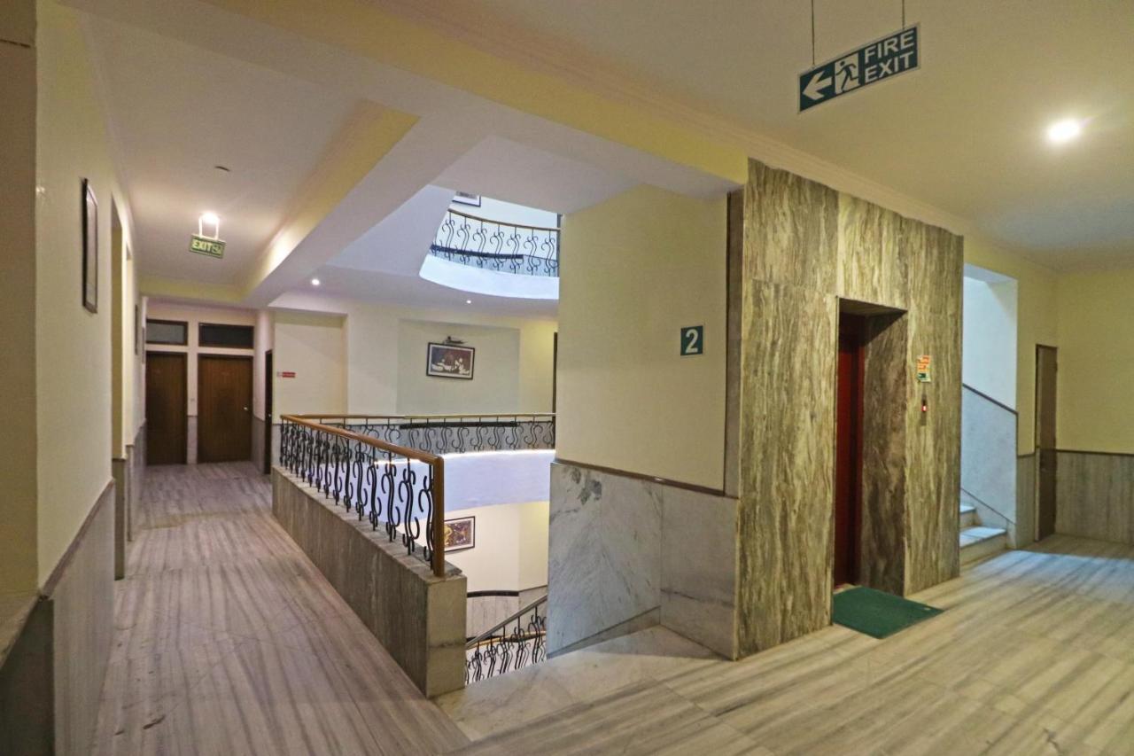 Silver Shine New Delhi - Comfort Stay Екстериор снимка