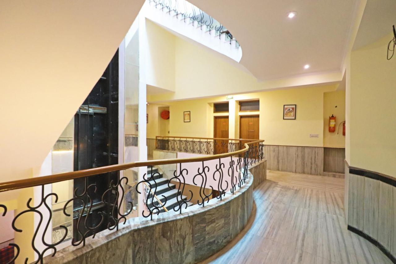 Silver Shine New Delhi - Comfort Stay Екстериор снимка