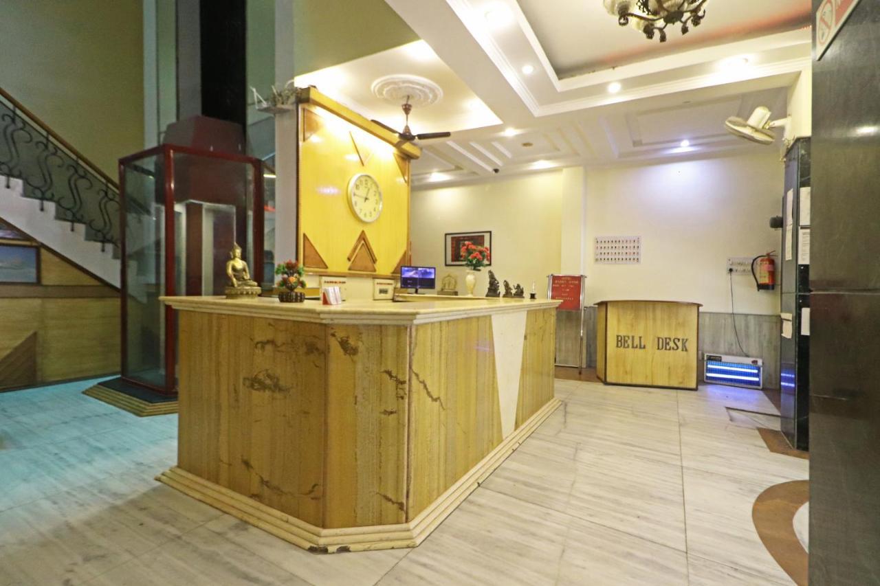 Silver Shine New Delhi - Comfort Stay Екстериор снимка