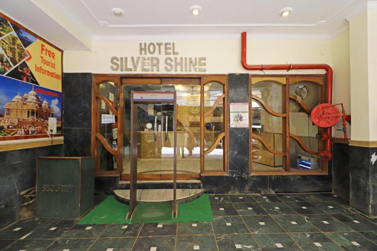 Silver Shine New Delhi - Comfort Stay Екстериор снимка